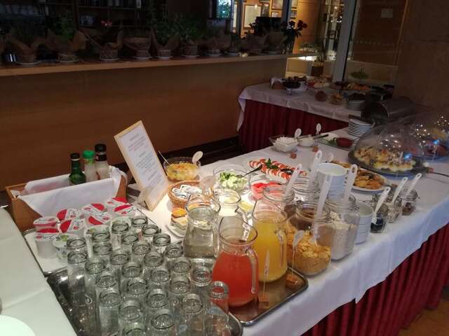 Отель Perkuno Namai Park Hotel Каунас-11